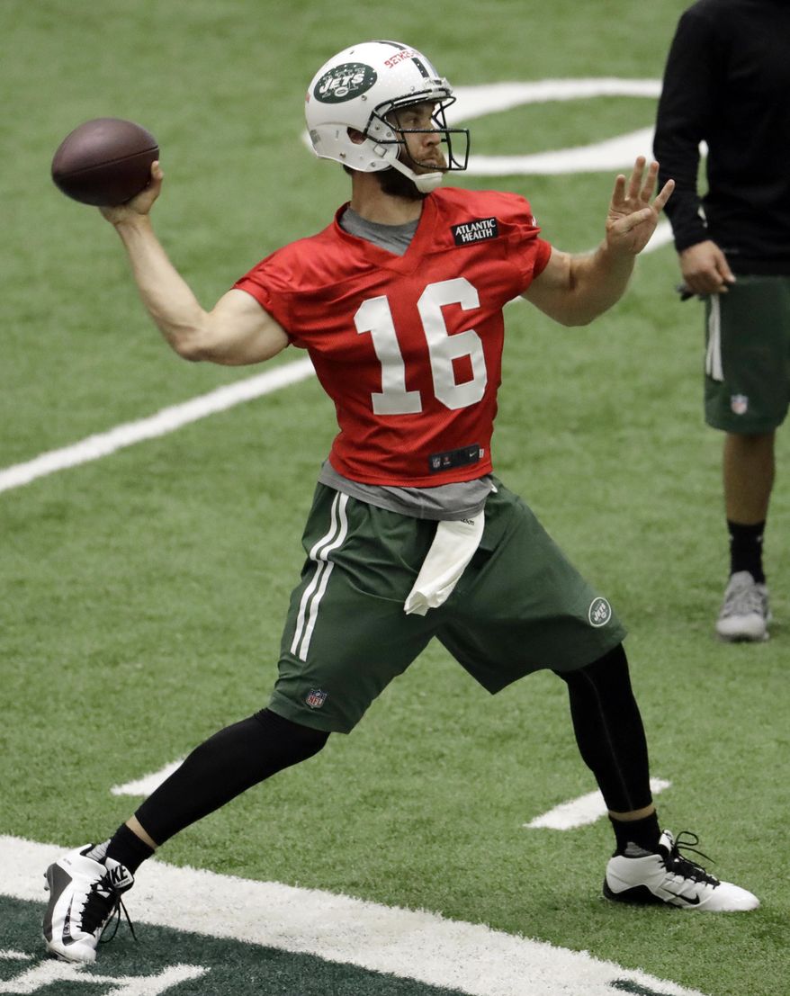 New York Jets' McLeod Bethel-Thompson throws a pass during NFL football rookie minicamp, Friday, May 5, 2017, in Florham Park, N.J. (AP Photo/Julio Cortez)