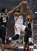 aptopix_spurs_rockets_basketball_79375.jpg