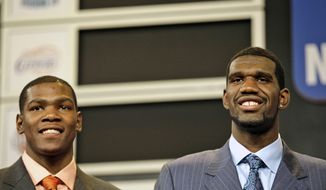 FILE - In this June 28, 2007, file photo, Texas&#39; Kevin Durant, left, and Ohio State&#39;s Greg Oden pose before the 2007 NBA Draft in New York. Truth be told, Golden State&#39;s coach wasn&#39;t sure the Warriors needed Kevin Durant. Don Nelson thought the Warriors needed Greg Oden. That was 10 years ago, after months leading up to the heavily hyped draft in which the Oden-Durant debate raged throughout basketball. And now, as Durant leads the league&#39;s most potent team into the NBA Finals while Oden is long gone from the NBA spotlight, it&#39;s easy to forget that a lot of people agreed with Nelson. (AP Photo/Kathy Willens, File)