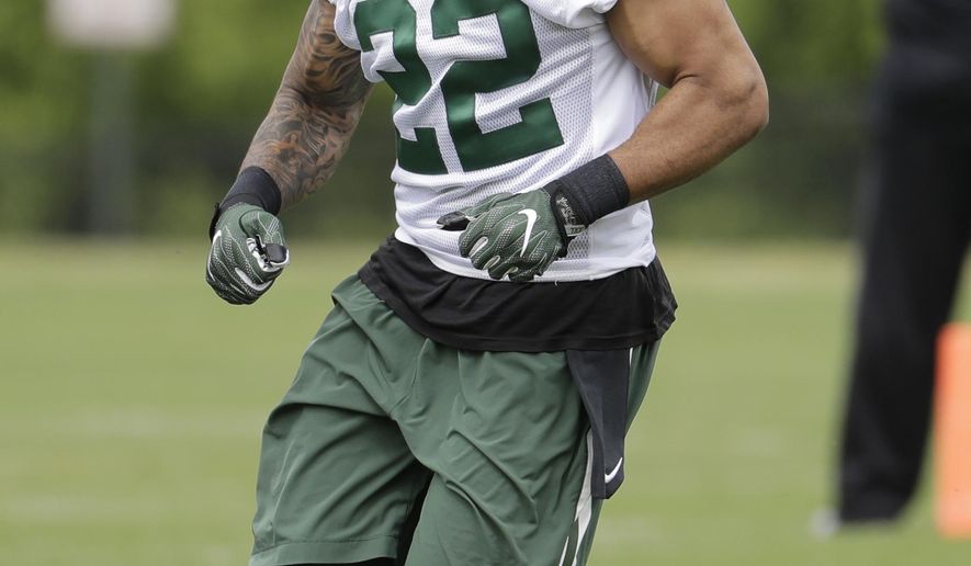 FILE - In this Tuesday, May 23, 2017 file photo, New York Jets&#39; Matt Forte runs a drill during the team&#39;s organized team activities at its NFL football training facility in Florham Park, N.J. Matt Forte is eager to be a bigger part of the New York Jets&#39; offense.That means running the ball, of course, but also catching more passes out of the backfield _ something he thinks new coordinator John Morton will allow him to do. &amp;quot;A guy who catches the ball,&amp;quot; Forte said after practice, Tuesday, May 30, 2017. (AP Photo/Julio Cortez, File)