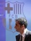 spain_soccer_barcelona_coach_43782.jpg