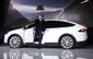 tesla_vs_general_motors_06452.jpg