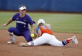 wcws_florida_washington_softball_72102.jpg