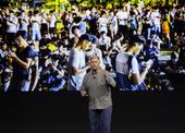 apple_showcase_61082.jpg