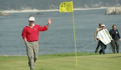 FILE - In this June 22, 1992, file photo, Tom Kite strolls up to the 18th green during the final round of the U.S. Open in Pebble Beach, Calif.  Kite was the first player bestowed the label &amp;quot;best to have never won a major&amp;quot; until he outlasted a rough wind at Pebble Beach to win the U.S. Open.  (AP Photo/Bill Waugh, File)