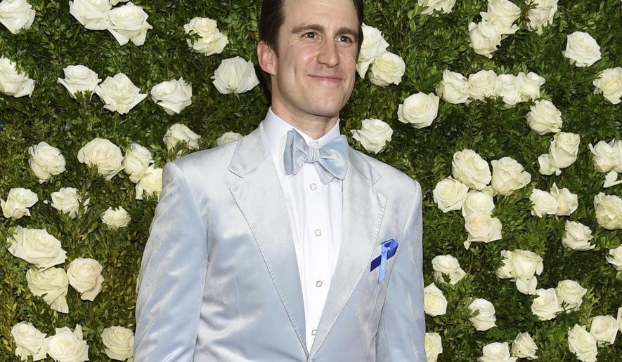 Gavin Creel arrives at the 71st annual Tony Awards at Radio City Music Hall on Sunday, June 11, 2017, in New York. (Photo by Evan Agostini/Invision/AP)