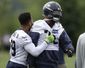 correction_seahawks_football_62990.jpg