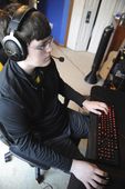 exchange_competitive_video_gaming_challenge_42240.jpg