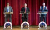 governors_race_issues_31348.jpg
