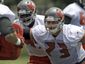 buccaneers_sweezy_football_26389.jpg