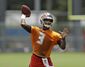 buccaneers_camp_football_61291.jpg