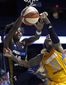 aptopix_fever_sky_basketball_11684.jpg