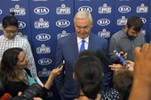 clippers_jerry_west_basketball_08466.jpg