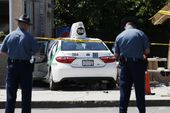 taxi_hits_pedestrians_65447.jpg