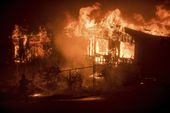 aptopix_western_wildfires_california_06092.jpg