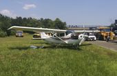 correction_small_plane_highway_landing_98802.jpg