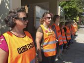 abortion_clinic_protest_95102.jpg