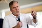 politics-bush-cuban_36265.jpg