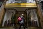 britain_michael_kors_jimmy_choo_36199.jpg