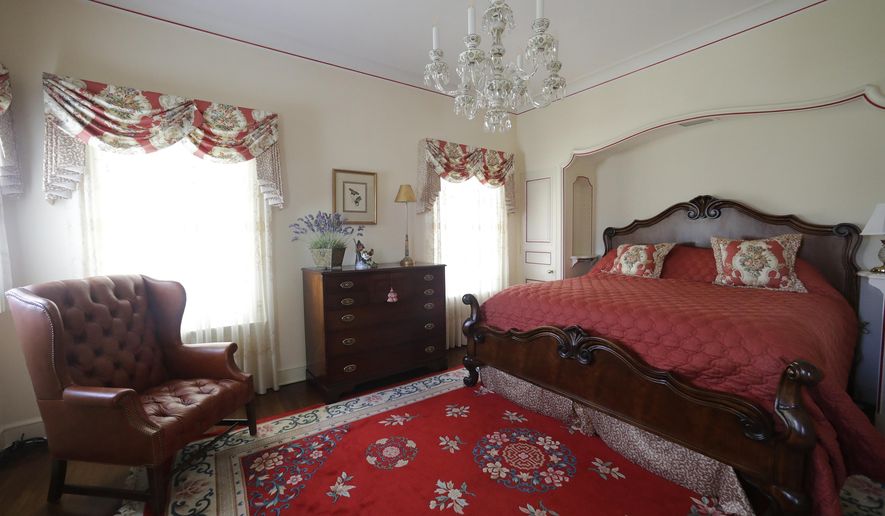 ADVANCE FOR MONDAY, AUG. 21 AND THEREAFTER - An Aug. 9, 2017 photo shows a downstairs guest room at the J. Leslie Sensenbrenner mansion at 265 N. Park Ave., in Neenah, Wis. The last of the great homes built from the boom years of Neenah's paper industry has hit the market. (Dan Powers/The Post-Crescent via AP)