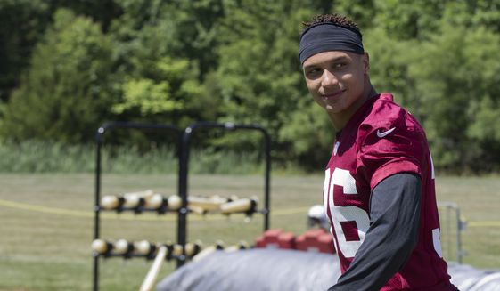 Washington Redskins&#39; safety Su&#39;a Cravens (36) walks to the field during the first day of the NFL football teams minicamp at Redskins Park in Ashburn, Va., Tuesday, June 14, 2016. (AP Photo/Manuel Balce Ceneta) ** FILE **