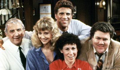 CHEERS, Nicholas Colasanto, Shelley Long, Ted Danson, Rhea Perlman, George Wendt, (Season 1), 1982-93 (Courtesy Paramount Home Entertainment)
