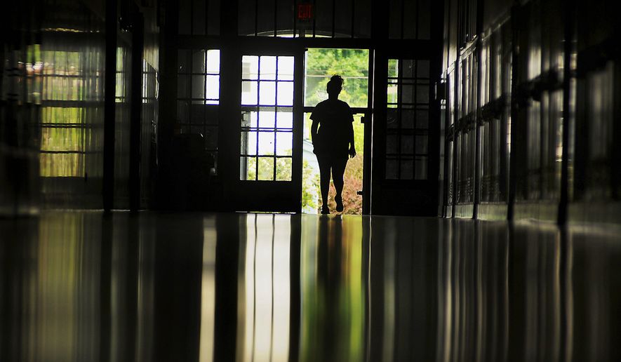 After completing treatment for substance abuse, many teenagers choose to stay at recovery high schools, a study finds. (Associated Press/File)
