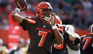 Cleveland Browns quarterback DeShone Kizer passes against the Tennessee Titans in the first half of an NFL football game, Sunday, Oct. 22, 2017, in Cleveland. (AP Photo/Ron Schwane)