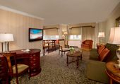 Executive-OneBedroom-Suite-1.jpg