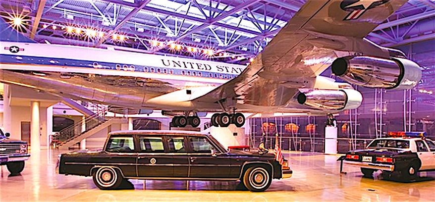 The spectacular Ronald Reagan Presidential Foundation &amp; Institute houses the 40thh president&#39;s Air Force One and assorted official vehicles. (Image from Ronald Reagan Presidential Foundation &amp; Institute.)