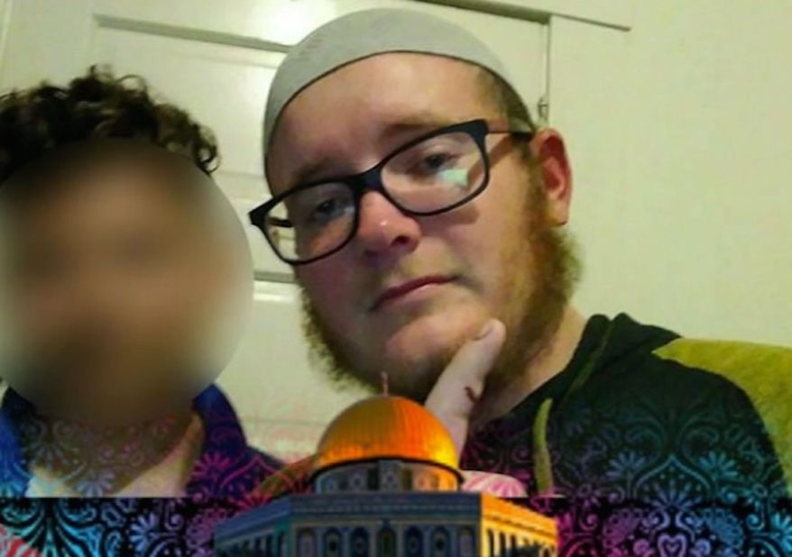 FBI agents arrested Everitt Aaron Jameson in Modesto, California, on Dec. 20, 2017. Prosecutors say Jameson, who refers to himself as Abdallah adu Everitt ibn Gordon, planned to attack Pier 39 in San Francisco on Christmas day. (Image: ABC-7 San Francisco)