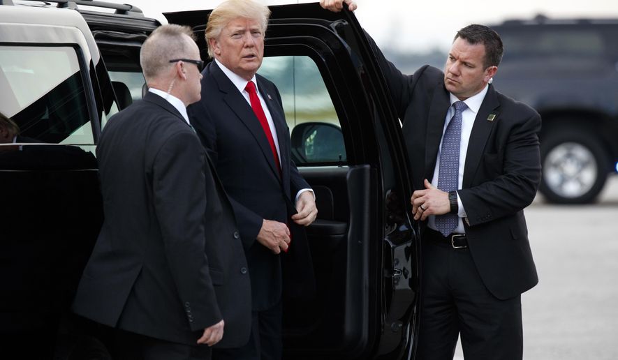 President Donald Trump arrives to board Air Force One at Palm Beach International Airport, Monday, Jan. 1, 2018, in West Palm Beach, Fla. (AP Photo/Evan Vucci)