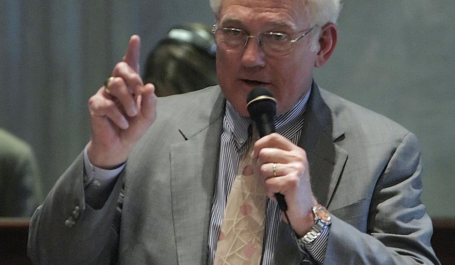 FILE - In this May 4, 2006 file photo, former Sen. Joe Haynes, D-Goodlettsville, argues for mandatory carding for the beer sales bill during Senate session in Nashville, Tenn. Haynes, a Democrat who served nearly three decades in the state legislature, has died at age 81. Haynes' son, Jeff Haynes, confirmed that his father died Friday morning, Jan. 26, 2018. (AP Photo/John Russell, File)