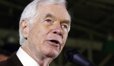 FILE - In this Tuesday, Nov. 4, 2014, file photo, Sen. Thad Cochran, R-Miss., speaks to supporters following his victory over Democrat Travis Childers and Reform Party candidate Shawn O&#39;Hara, at his victory party in Jackson, Miss. In a statement released Monday, May 25, 2015, Cochran&#39;s office said he married longtime aide Kay Webber in a private ceremony on Saturday in Gulfport, Miss. (AP Photo/Rogelio V. Solis, File)