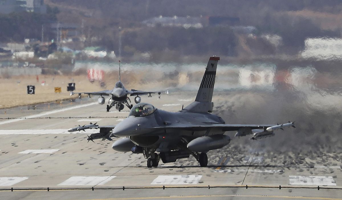 NextImg:Biden says U.S. won’t send F-16 fighter jets to Ukraine