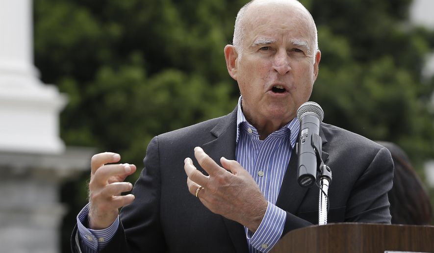 Gov. Jerry Brown addresses the crowd at a victims right rally Monday, April 9, 2018, in Sacramento, Calif. Brow, who has backed several measures to reduce criminal penalties has warned voters and lawmakers agates reappearing the changes. (AP Photo/Rich Pedroncelli)