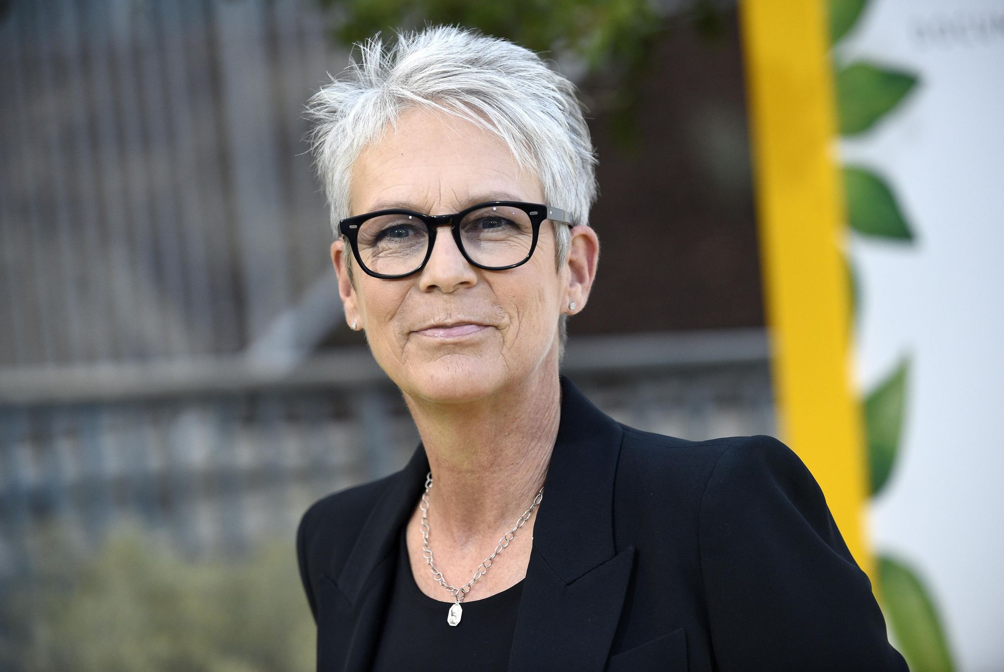 Jamie Lee Curtis slams Fox News piece on gun views: I ‘fully support the Second Amendment’