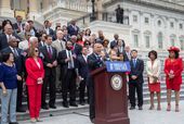 6_242018_border-separation-democrats8201.jpg