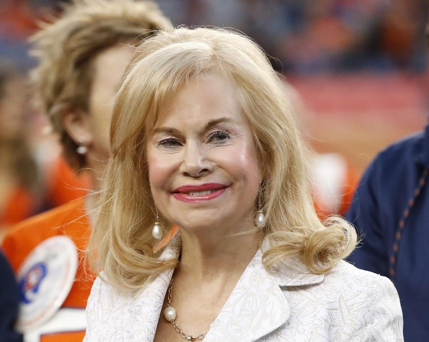 FILE - In this Nov. 19, 2017, file photo, Annabel Bowlen, wife of Denver Broncos owner Pat Bowlen, looks on during an NFL football game between the Broncos and Cincinnati Bengals, in Denver. The wife of Denver Broncos owner Pat Bowlen says she has Alzheimer's, a disease which led her husband to give up control of the team four years ago. In an announcement Wednesday, June 27, 2018, Annabel Bowlen said she wanted to make her diagnosis public right away to help raise awareness about others dealing with it.(AP Photo/Jack Dempsey, File)