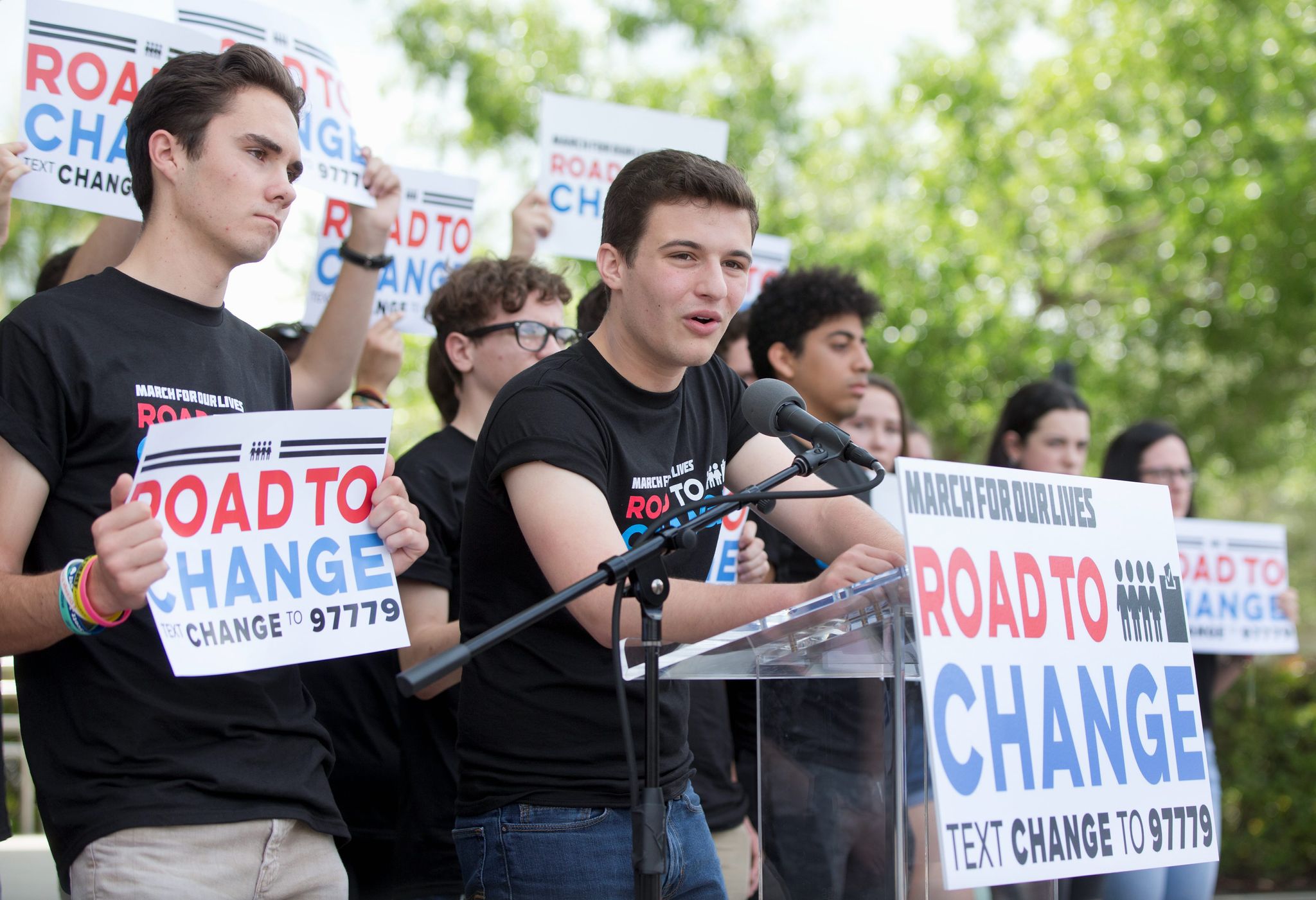 Parkland parents form PAC against assault rifles
