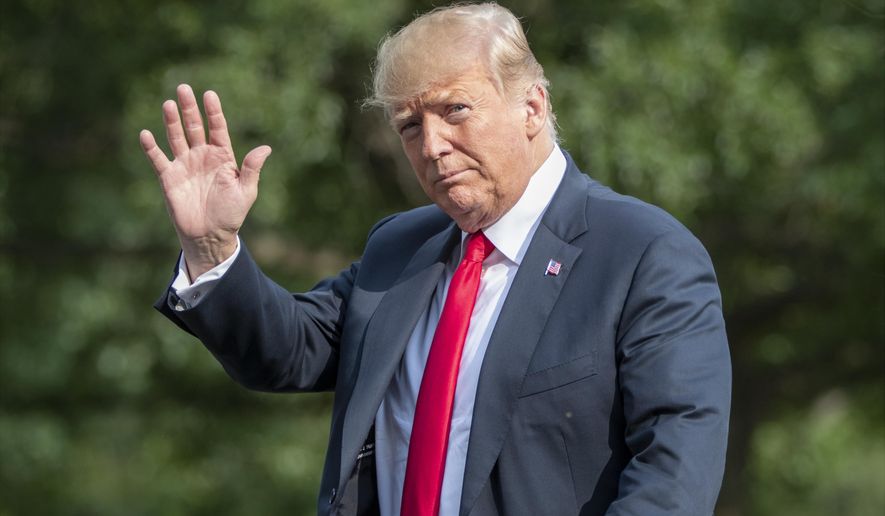 President Donald Trump waves as he arrives at the White House in Washington, Sunday, Aug. 19, 2018, after spending the weekend at his golf club in Bedminster, N.J. (AP Photo/J. Scott Applewhite)