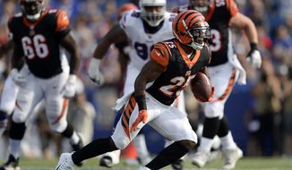 FILE - In this Aug. 26, 2018, file photo, Cincinnati Bengals running back Giovani Bernard carries the ball during the first half of a preseason NFL football game against the Buffalo Bills, in Orchard Park, N.Y. The Bengals will rely more heavily on Giovani Bernard to pull them through the next few games with running back Joe Mixon sidelined after a knee procedure.(AP Photo/Adrian Kraus, File)