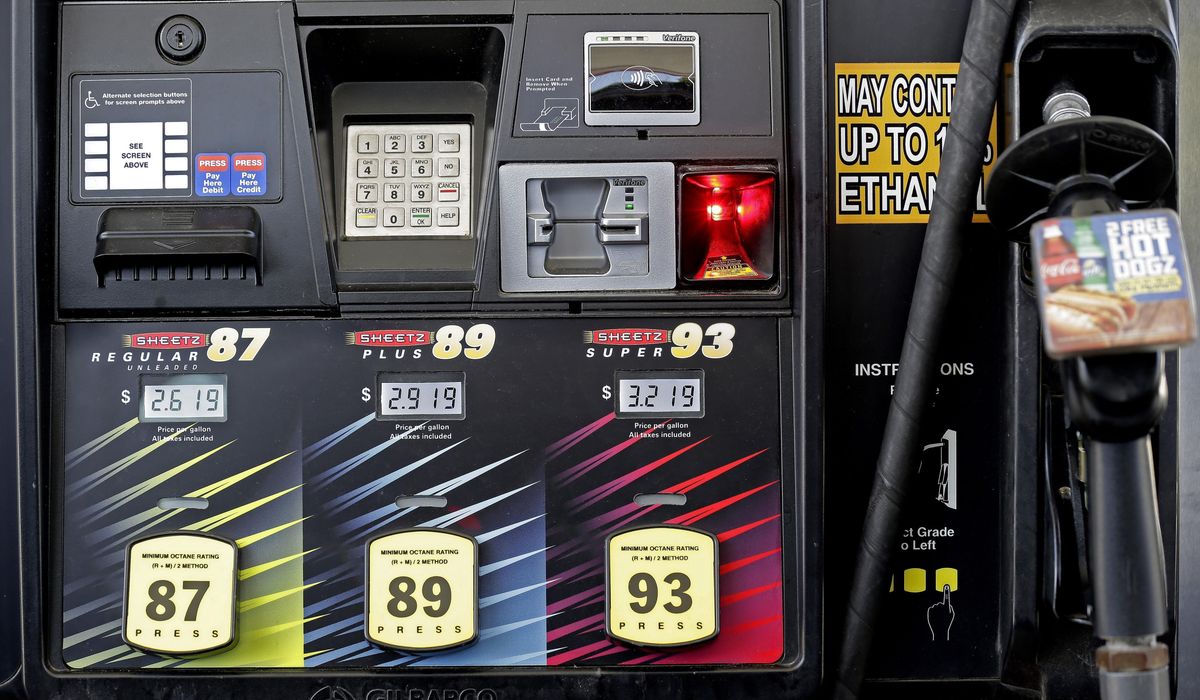 NextImg:Sheetz to cut unleaded gas by 40 cents over Thanksgiving holiday