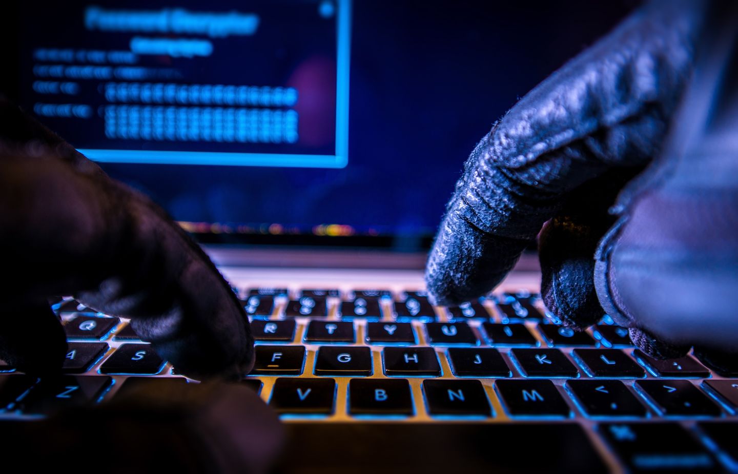 Rusça konuşan bilgisayar korsanları hedef alırken ABD web siteleri siber saldırı altında