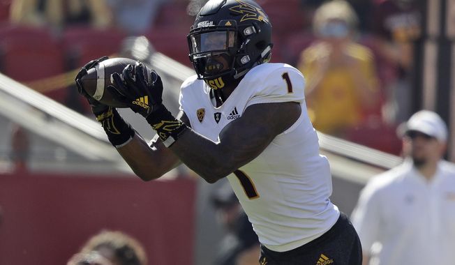 Arizona State wide receiver N'Keal Harry makes a touchdown catch against Southern California during the first half of an NCAA college football game Saturday, Oct. 27, 2018, in Los Angeles. (AP Photo/Marcio Jose Sanchez)