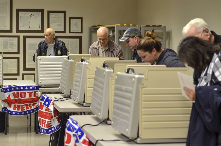 Voters packed the Vigo County Annex in Terre Haute, Ind., on Monday, Nov. 5, 2018, during the final day of early voting. (Austen Leake/Tribune-Star via AP) ** FILE **
