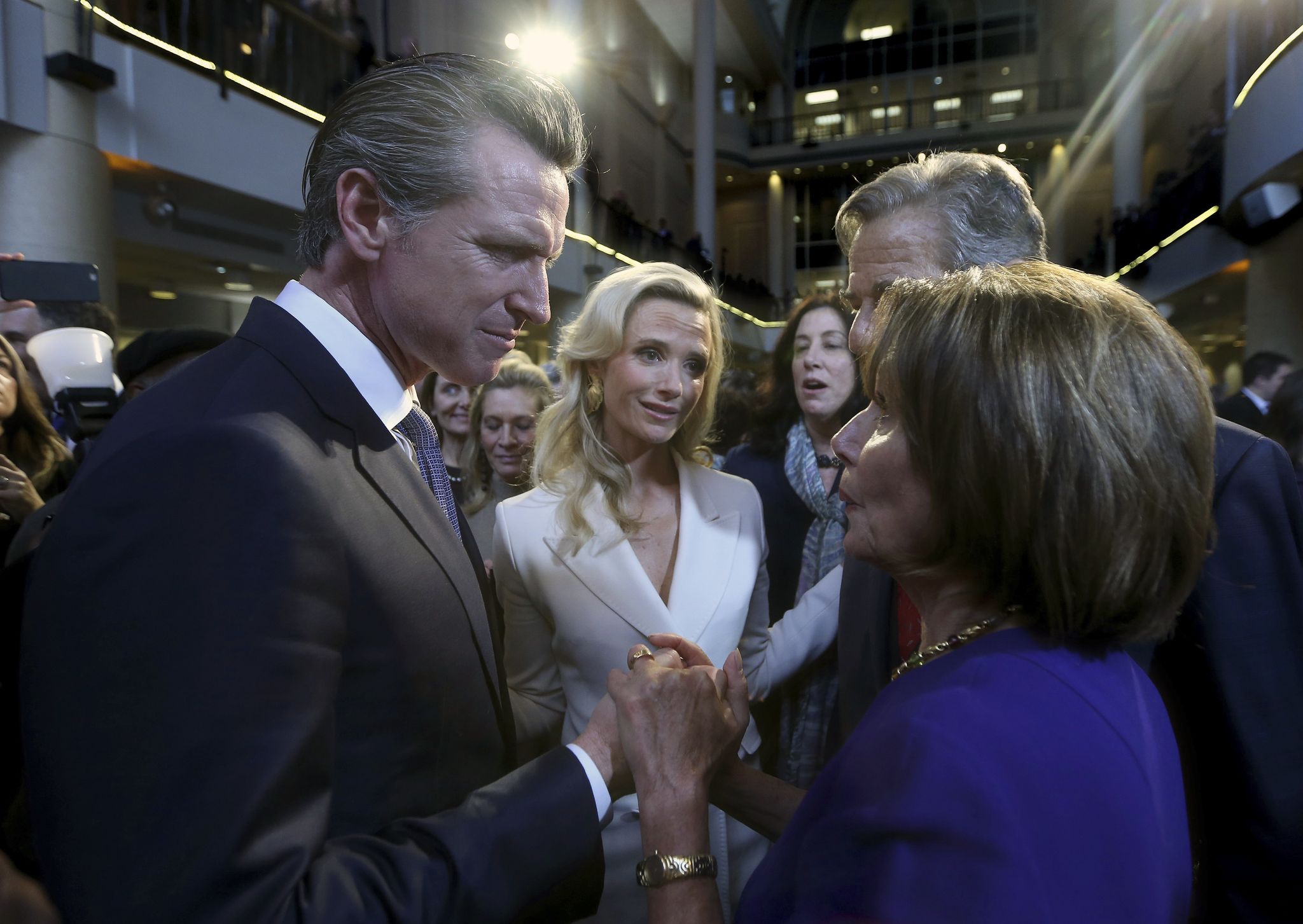 Gavin Newsom, Bill de Blasio push for health care for illegal immigrants in California, New York