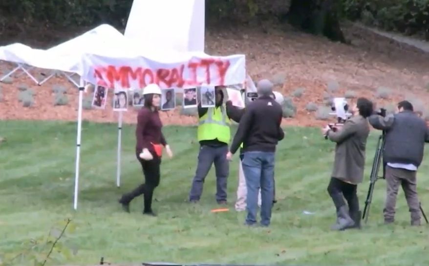 Conservative provocateur Laura Loomer's latest stunt included bringing a trio of self-described illegal immigrants to set up a "sanctuary" on House Speaker Nancy's Pelosi's lawn in California. (Periscope/@Unite America First)