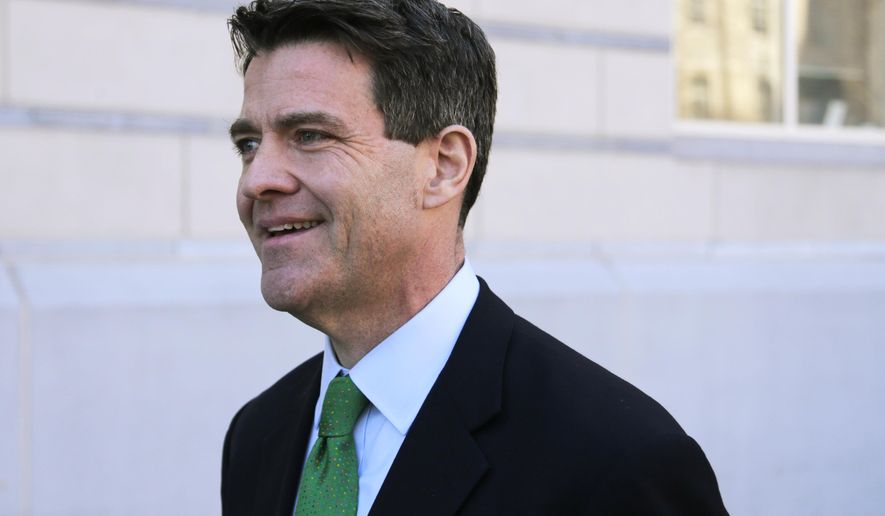FILE - In this March 29, 2017, file photo, Bill Baroni leaves federal court after sentencing in Newark, N.J. Baroni, a high-ranking appointee of former New Jersey Gov. Chris Christie, is due in court Tuesday, Feb. 26, 2019, to be resentenced in the George Washington Bridge lane-closing scandal. (AP Photo/Seth Wenig, File)