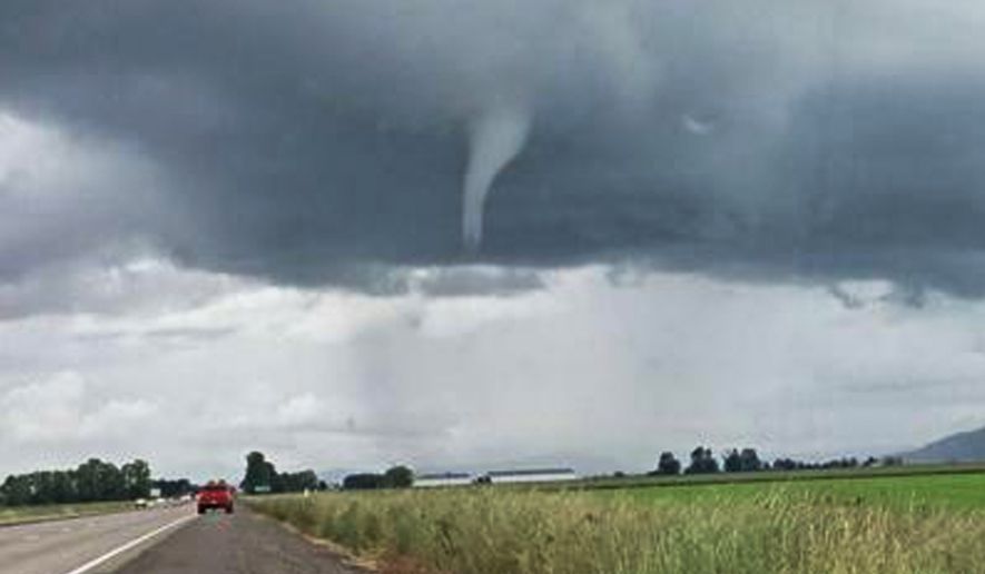 Lee County Alabama Tornado Today Va Happy